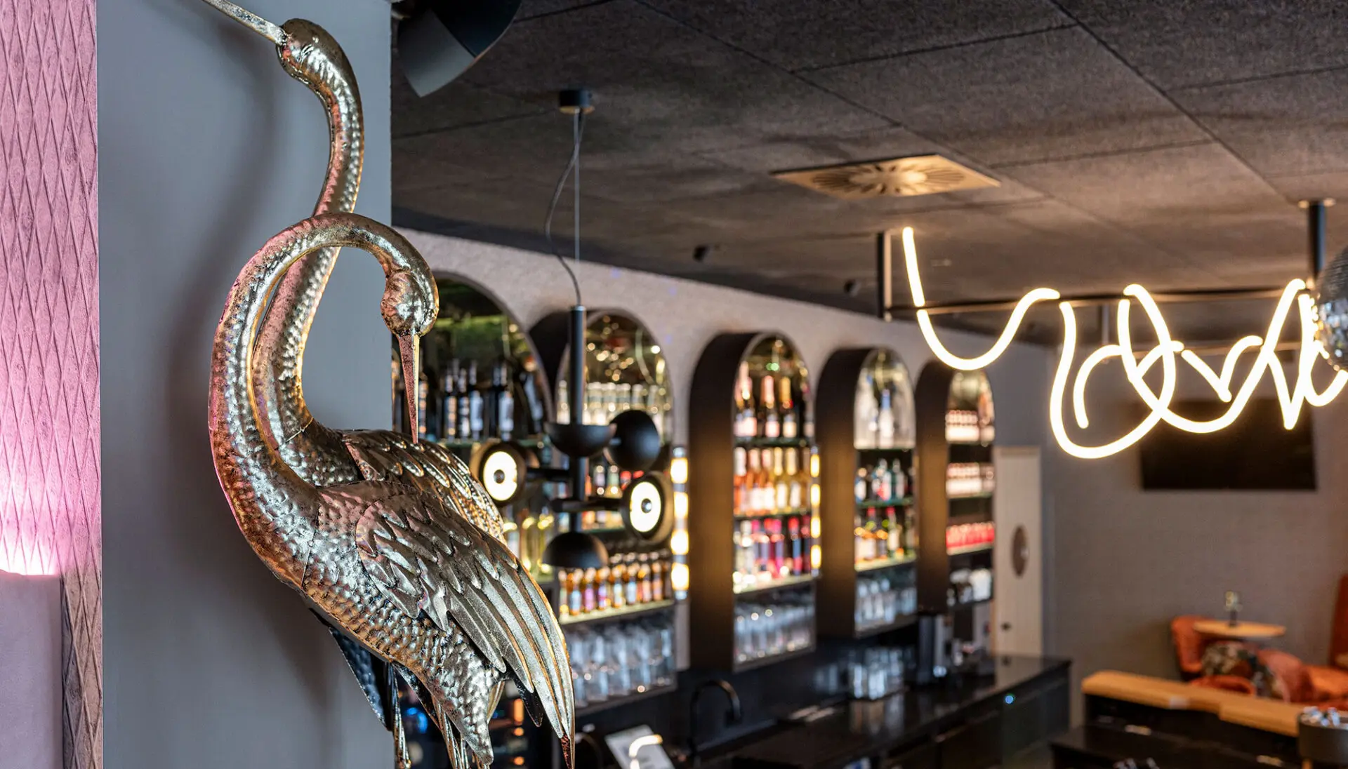 Bottle Bar in Obertauern, Lazy Flamingo